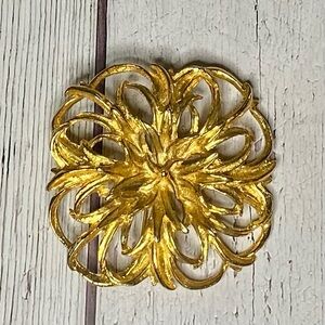 Vintage Ornate GoldTone Foliage Brooch – Open Work Design – 2.25” x 2.25”
